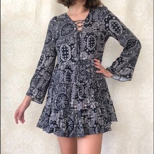Navy Paisley Sundress - Very flattering!